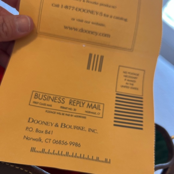 Dooney & Bourke Brown Leather Shoulder tote Leather Bag with mini purse - Picture 10 of 16